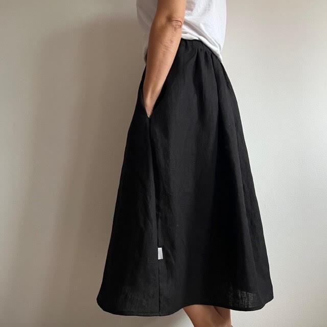 Univerzální lněná sukně - Černá