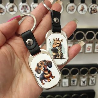 Klíčenky z naší výrobny 😉 #klíčenky #zviratka #jezevčík #žirafa #kapybara #naklice #keychain #přívěsek #dashoundlove...