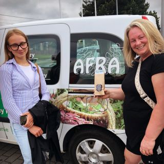 🎉 Dnes sme odovzdali výhru – náš čaj zo slezu maurského! 🍵💜 Keď sme zistili, že výherkyňa je z nášho okolia, veľmi nás to...