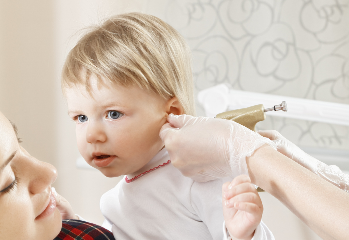 Jaké náušnice jsou vhodné pro miminko? Praktický průvodce