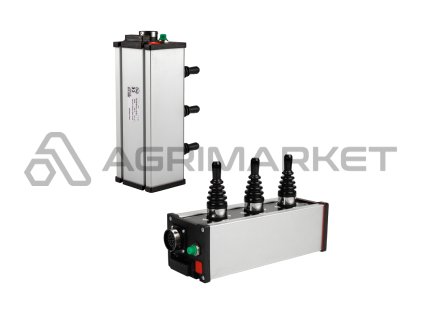 Ovládací panel se třemi pětipolohovými joysticky s napájecím kabelem, zásuvkou a držákem