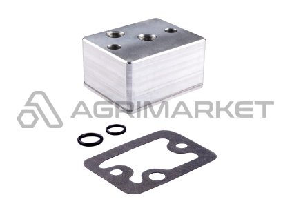 Adaptér rozdělovače pod sedlo MF255 je součástí těsnění