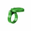 22373 zelena plastova zastrcka samozaviraci na pruzine pro rychlospojku eurozasuvka