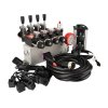 Hydraulický rozvaděč 4sekční 12V blok typ Cetop 3 NG6 s proporcionálním regulátorem průtoku doplněný ovládacím panelem Salvarani se dvěma joysticky, manometrem, elektrickými zástrčkami a přípojkami