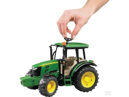 traktor john deere 5115 m