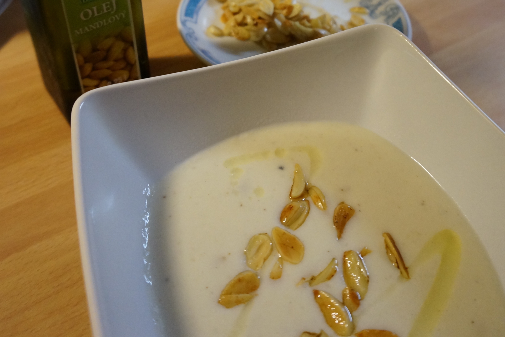 Recept: Mandlová polévka