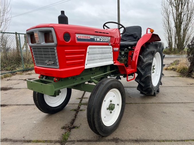 Yanmar YM2020