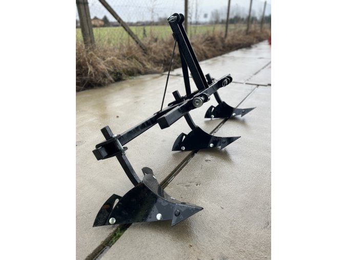 Hrobkovač-Oborávač 2R 138 cm