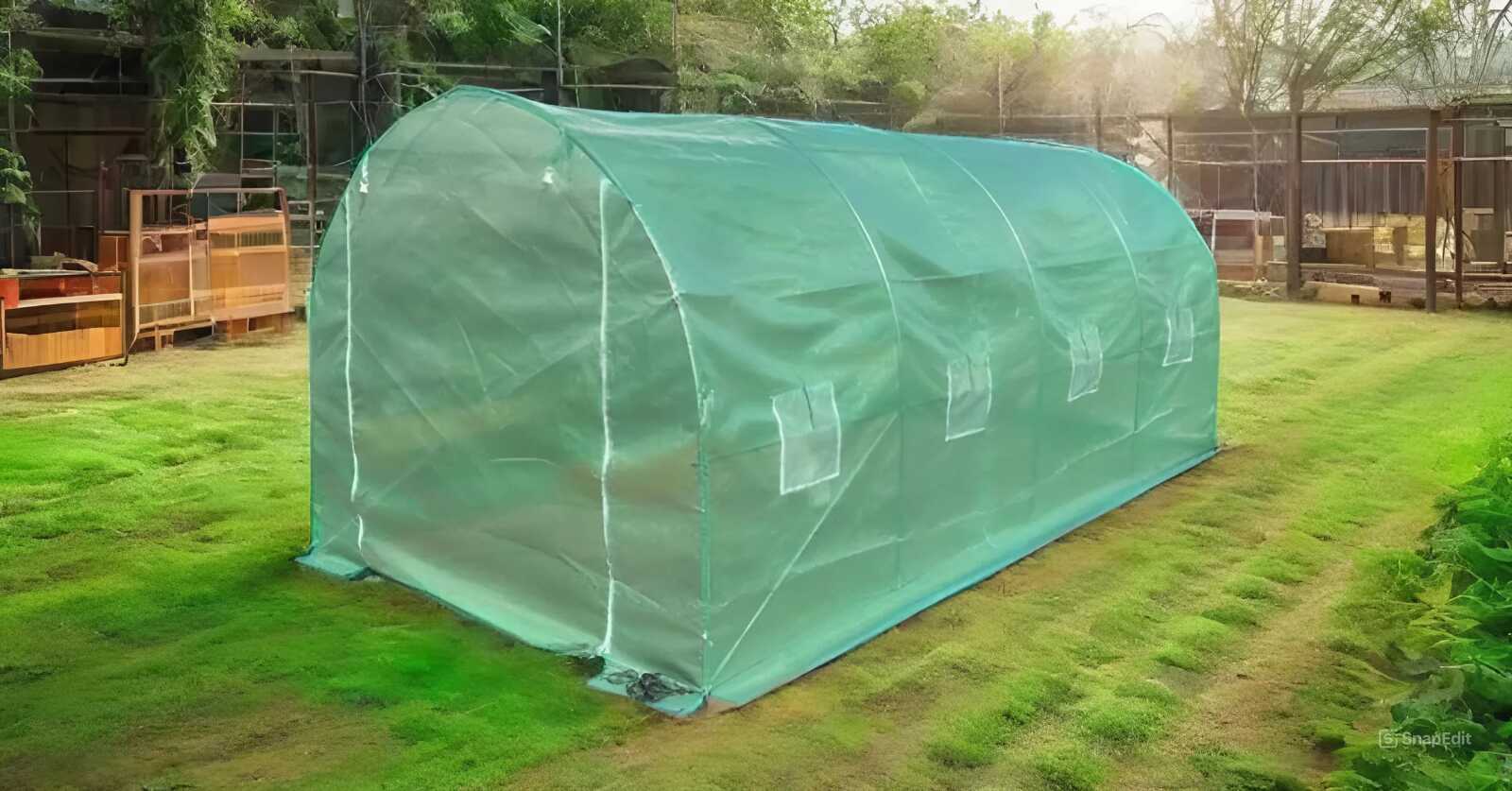 Ochrana rastlín a predĺženie sezóny pomocou fóliovníkov a parenísk