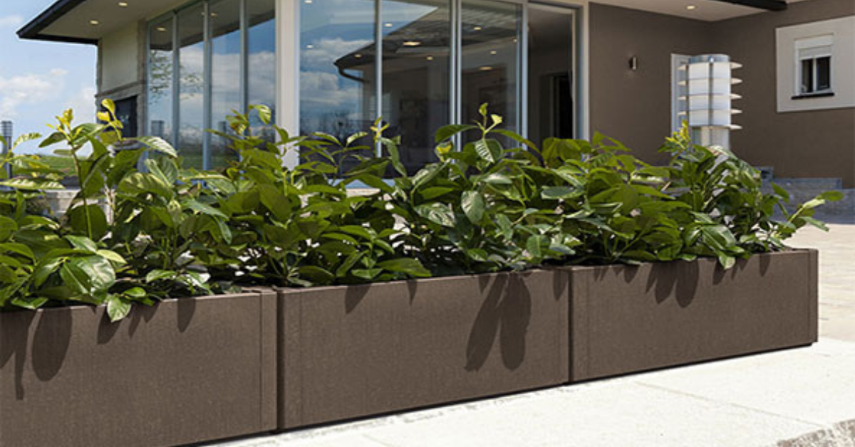 Samozavlažovací kvetináč a kvetináče: Praktická starostlivosť o rastliny