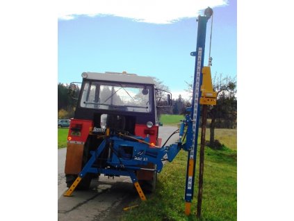 Zatloukač kůlů TWY 200 T HL