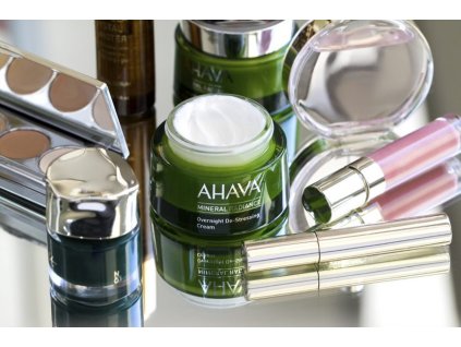 Mineral Radiance nocni krem 50ml