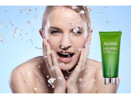 PACKSHOT MINERAL CLEANSING GEL rgb