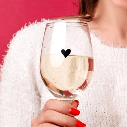 Čirá sklenice na víno 450ml - Srdce