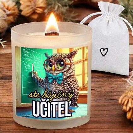 Krásna sviečka s praskajúcim knôtom - Báječný učiteľ