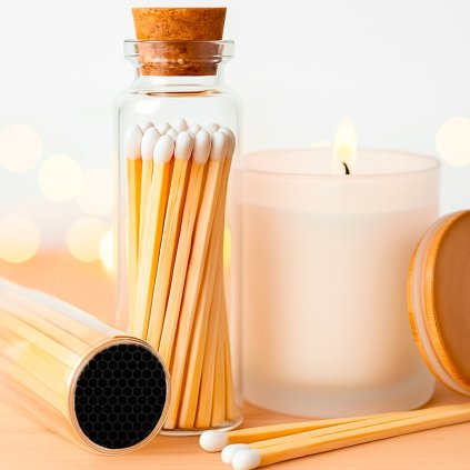 Štýlová fľaštička so zápalkami a škrkátkom