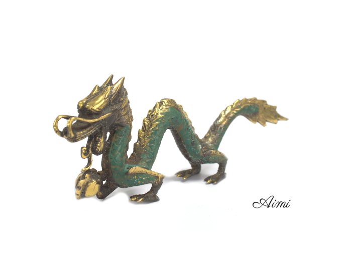 Fengshui - Malý Drak s Loptou - 20cm