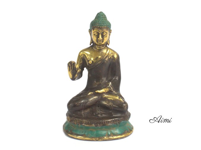 Malý Sediaci Budha - Ruka Hore