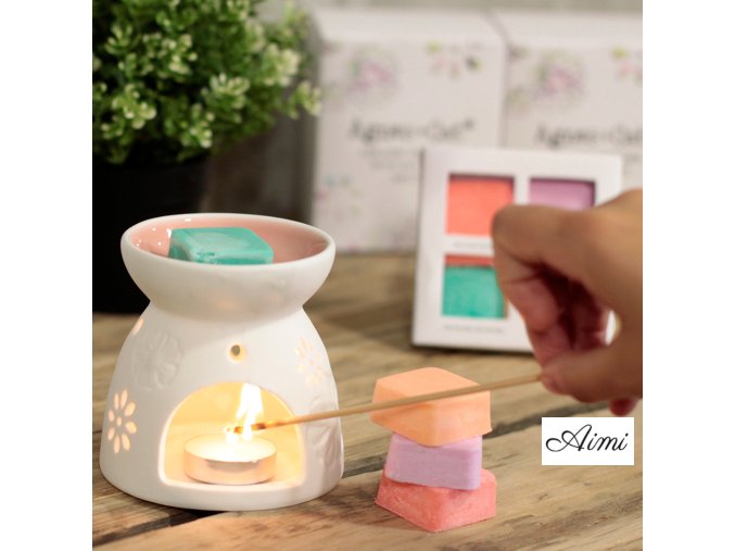 Aroma Lampa so Štyrmi Vonnými Sójovými Voskami (Varianta Aroma Lampa so Štyrmi Vonnými Sójovými Voskami)