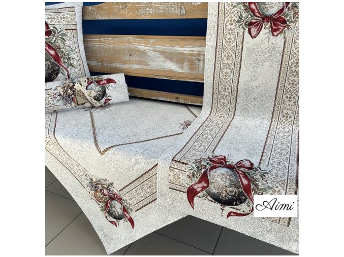 chenille 1327 so zlatou nitou 500x500