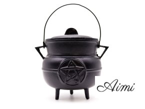 Extra Veľký Liatinový Kotlík s Pentagramom 21x15cm (Varianta Extra Veľký Liatinový Kotlík s Pentagramom 21x15cm)