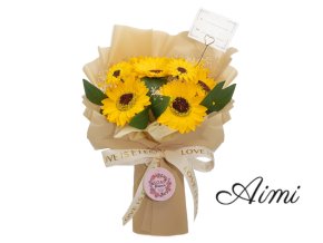 Veľká Kytica Slnečníc – Láska je Večná – Darčeková Karta (Varianta Veľká Kytica Slnečníc – Láska je Večná – Darčeková Karta)