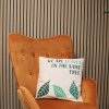 Bavlnená Obliečka na Vankúš s Potlačou - We are Leaves - Žltá, Modrá a Prírodná (Varianta We are Leaves - Žltá, Modrá a Prírodná)