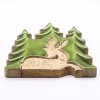 Stratený v Lese - Drevená 3D Dekorácia Jeleň v Lese - 23x20cm (Varianta Drevená 3D Dekorácia Jeleň v Lese - 23x20cm)