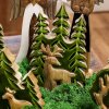 Stratený v Lese - Drevená 3D Dekorácia Jeleň v Lese - 25x15cm (Varianta Drevená 3D Dekorácia Jeleň v Lese - 25x15cm)