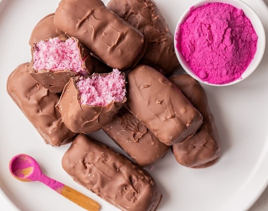 Recept: domácí růžové Bounty tyčinky