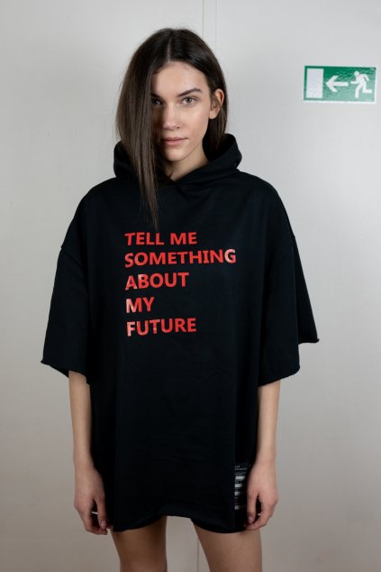 tell me something about my future mikina oversize onesize black krátky rukáv timeless design AiM povedz mi niečo o mojej budúcnosti fashion design fashion week piece