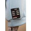 handle with care nášivka AiM zloženie detail svetlo modrá oversize mikina