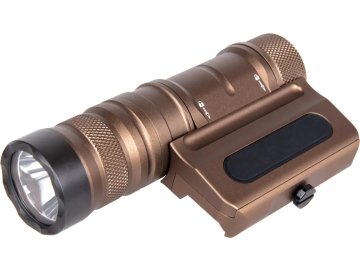 WDN Taktická svítilna Weapon Light na RIS + stroboskop - Dark Earth, WADSN 01