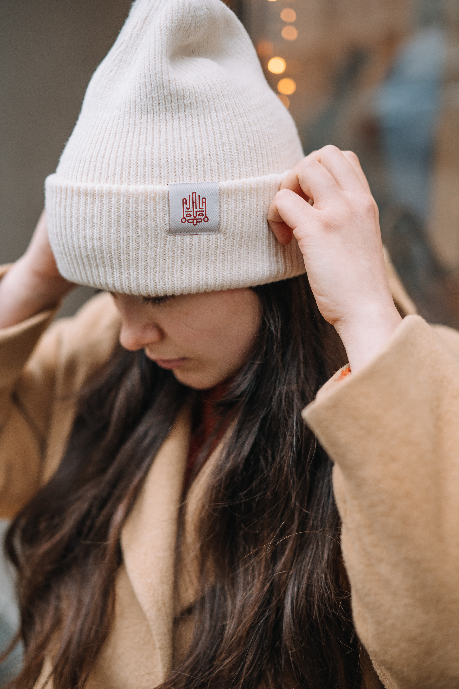 AJALA CHOCOLATE Ajala kulich Barva: krémová