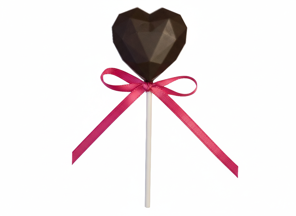 AJALA CHOCOLATE Lízátko - srdíčko Čokoláda: Lízátko z 63% tmavé čokolády