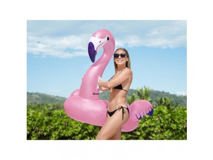 felfujhato flamingo 153x143cm
