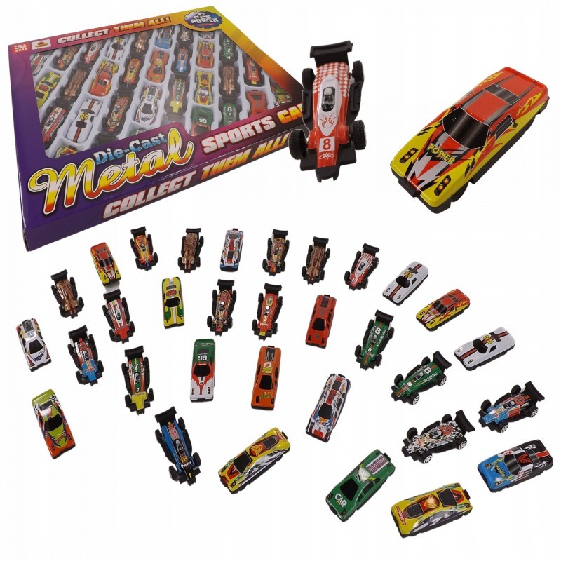 32 db fém játékautóból álló nagy készlet
