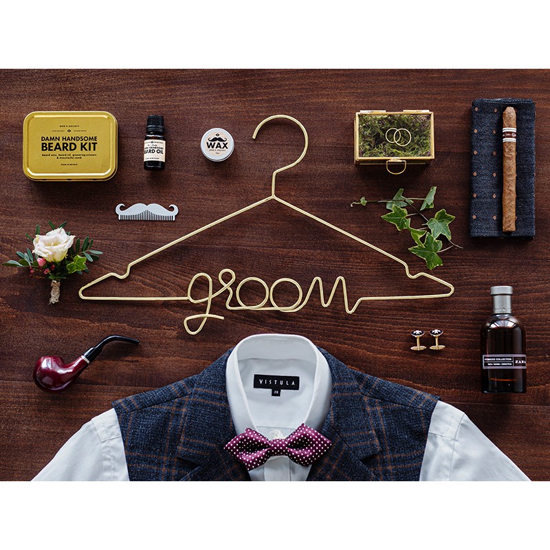 Elegáns esküvői akasztó - 45x27cm - arany Egyéb változatok: Vőlegény