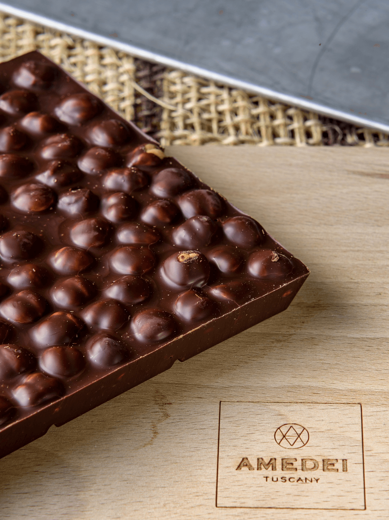 MAXI 32% PRENDIMÉ (mléčná s lískovými ořechy) - 500g (AMEDEI)