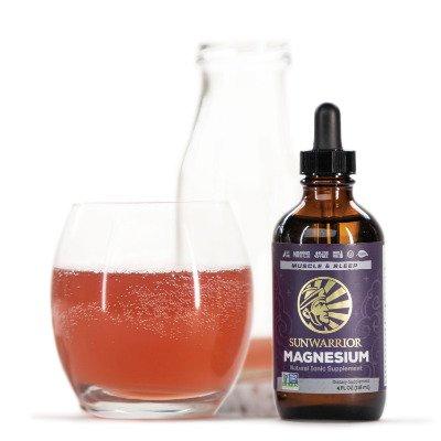 Magnesium sunwarrior v kapkách.