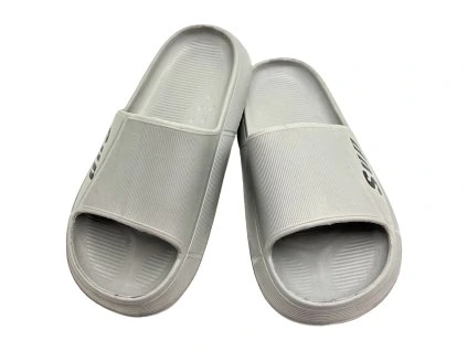 Dámské pantofle šedé 011