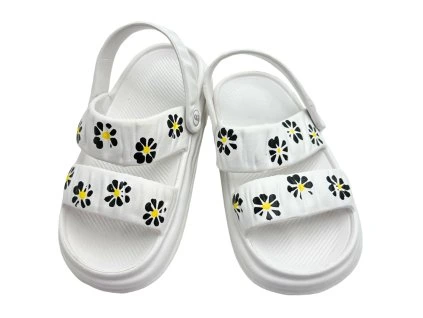 Dámské pantofle bílé 806