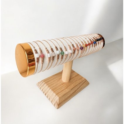 Piece of Me - Minimalistický náramek z minerálů na přání (Velikost 14 - 18 cm, Barva doplňkových korálků Zlatá, Minerál Červený achát)