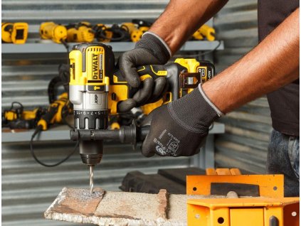 Vŕtačka príklepová 3 rýchlosti 18V XR 3x5,0Ah bezuhlíková DEWALT DCD996P3