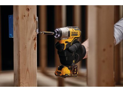 Skrutkovač 1/4" 8Nm subkompaktný 12V XR bez AKU bezuhlíkový DEWALT DCF601N