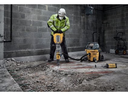 Kladivo búracie SDS Max 1700W 27J 11kg kufor DEWALT D25911K