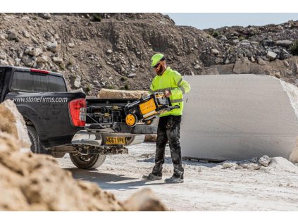 Čistič tlakový 2x18V 110Bar bez AKU DEWALT DCMPW1600N