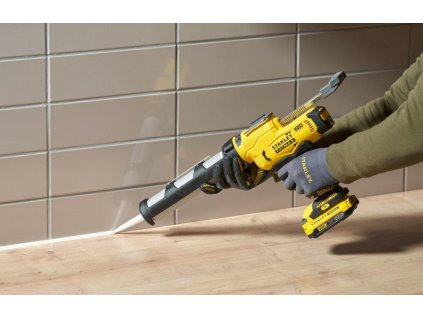 Pištol výtlačná V20 FatMax® 18V bez batéria a nabíjačky FATMAX SFMCE600B