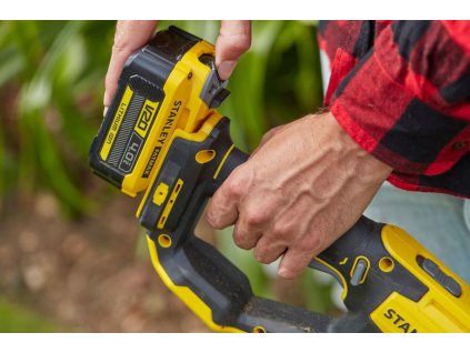 Kosačka strunová 33cm V20 FatMax® 18V bez AKU FATMAX SFMCST933B