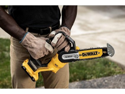 Píla reťazová prerezávacia 18V 20cm, 1x 5,0Ah +nabíjačka DEWALT DCMPS520P1